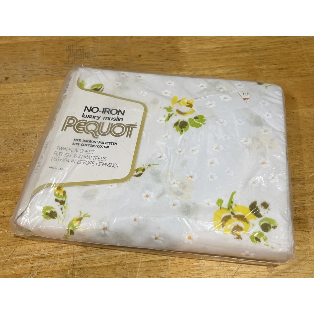 VTG‎ Pequot Yellow Rosebuds Sheet-Twin Flat Floral USA Cottage Garden
